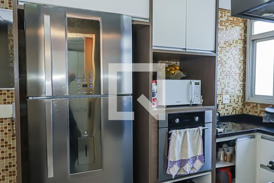 Cozinha de apartamento à venda com 3 quartos, 100m² em Vila Pereira Barreto, São Paulo