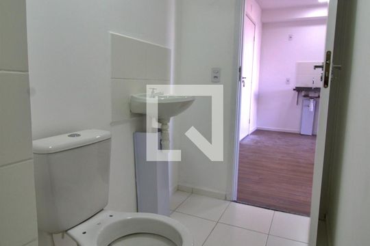 Banheiro de apartamento à venda com 2 quartos, 31m² em Vila Nova das Belezas, São Paulo