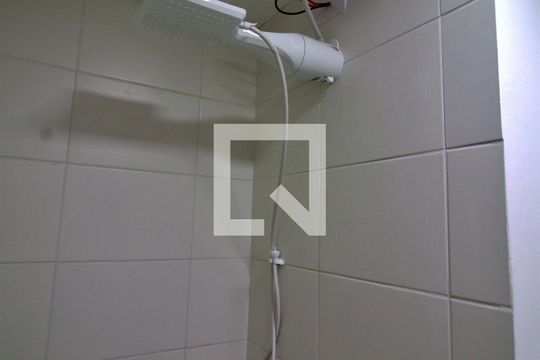 Banheiro de apartamento à venda com 2 quartos, 31m² em Vila Nova das Belezas, São Paulo