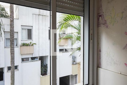 Vista da Suíte 2 de casa de condomínio à venda com 2 quartos, 130m² em Real Parque, São Paulo
