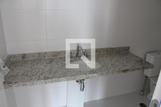 Banheiro de apartamento à venda com 1 quarto, 41m² em Barra Funda, São Paulo