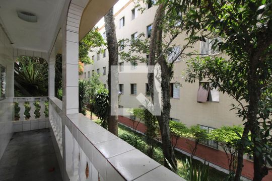 Área comum de apartamento para alugar com 3 quartos, 52m² em Conjunto Habitacional Padre Jose de Anchieta, São Paulo