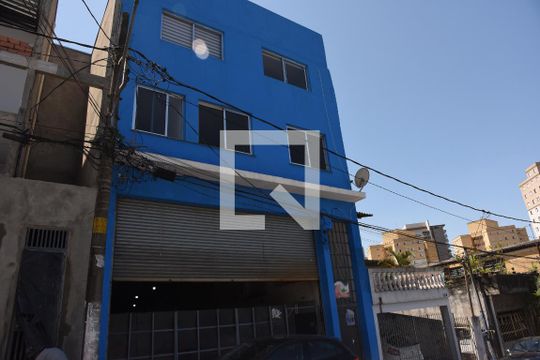 Fachada do Prédio de apartamento para alugar com 1 quarto, 22m² em Vila Santana, São Paulo