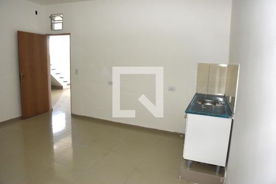 Sala/Cozinha de apartamento para alugar com 1 quarto, 22m² em Vila Santana, São Paulo