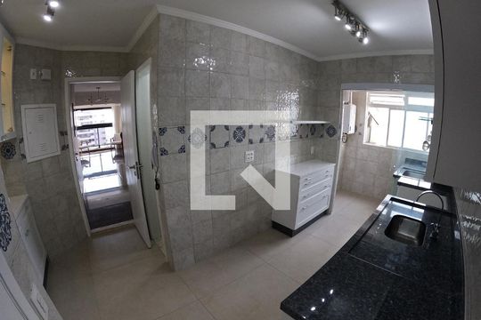 COZINHA de apartamento para alugar com 4 quartos, 117m² em Vila Leopoldina, São Paulo
