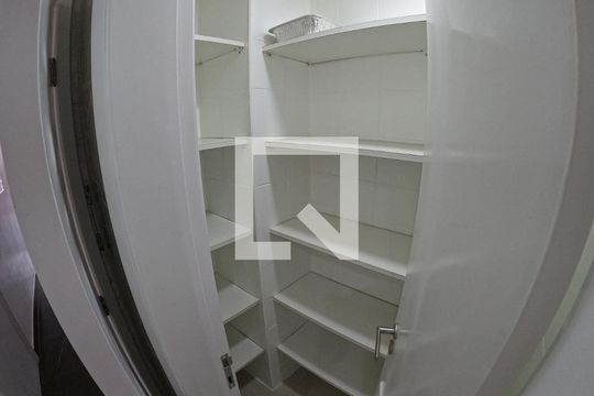COZINHA de apartamento para alugar com 4 quartos, 117m² em Vila Leopoldina, São Paulo