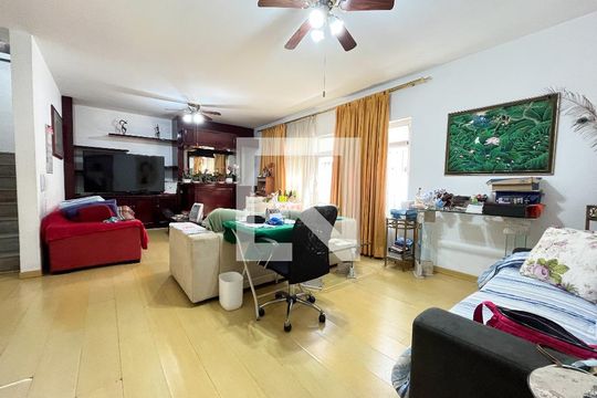 Casa à venda com 4 quartos, 300m² em Vila da Saúde, São Paulo