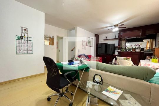 Sala de casa à venda com 4 quartos, 300m² em Vila da Saúde, São Paulo
