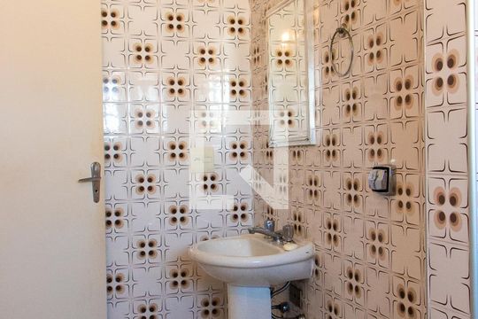 Banheiro de apartamento à venda com 1 quarto, 58m² em Conceicao, Campinas