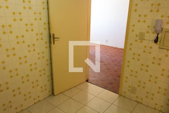 Cozinha de apartamento à venda com 1 quarto, 58m² em Conceicao, Campinas