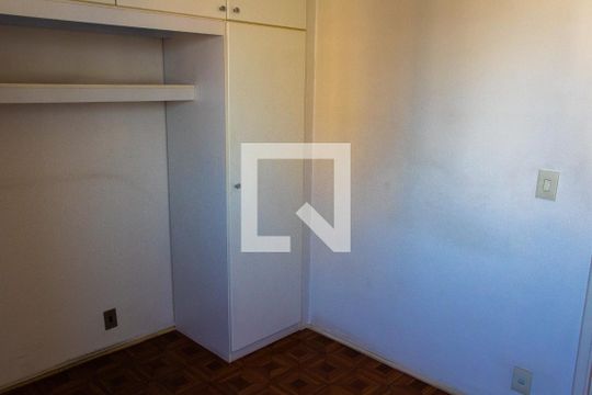Quarto  de apartamento à venda com 1 quarto, 58m² em Conceicao, Campinas