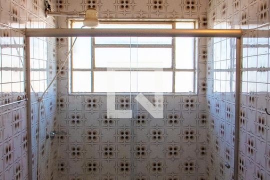 Banheiro de apartamento à venda com 1 quarto, 58m² em Conceicao, Campinas