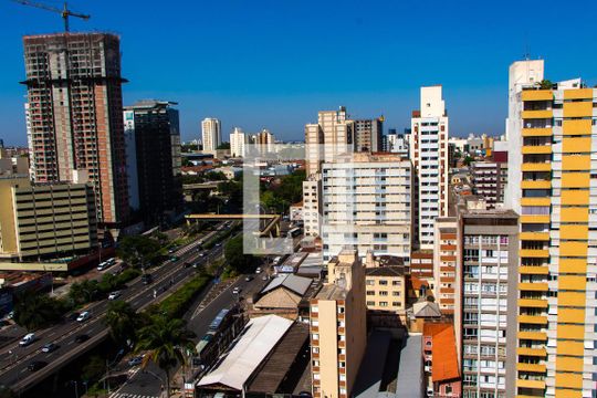 Vista Quarto  de apartamento à venda com 1 quarto, 58m² em Conceicao, Campinas