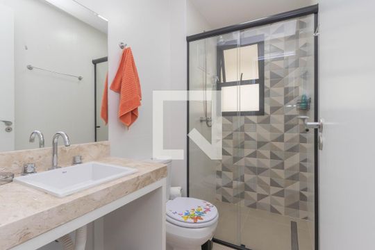 Banheiro Social de apartamento para alugar com 2 quartos, 75m² em Vila Adyana, São José dos Campos