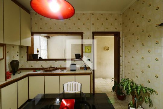 Copa de casa à venda com 2 quartos, 148m² em Vila Vitoria, Santo André