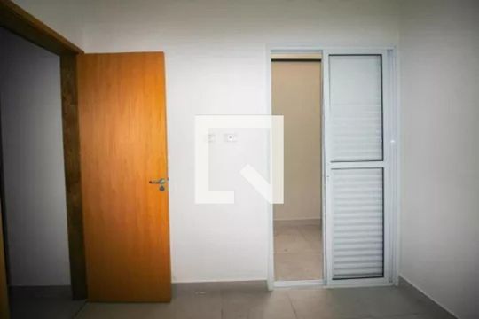 Kitnet/Studio para alugar com 1 quarto, 27m² em Vila Nivi, São Paulo