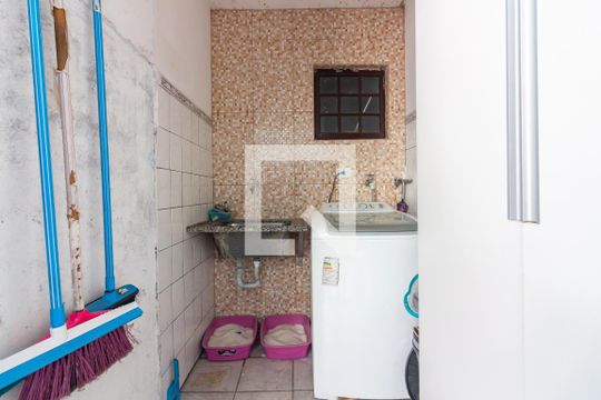 Área de Serviço de casa à venda com 4 quartos, 180m² em Cidade das Flores, Osasco