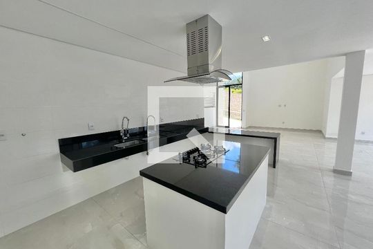Cozinha de casa de condomínio à venda com 4 quartos, 502m² em Alphaville, Nova Lima