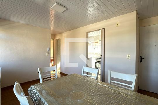 Sala de apartamento para alugar com 2 quartos, 36m² em São Braz, Curitiba