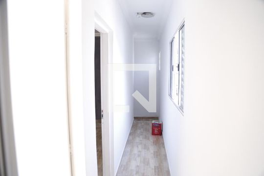 Corredor de casa à venda com 1 quarto, 55m² em Jardim Mangalot, São Paulo