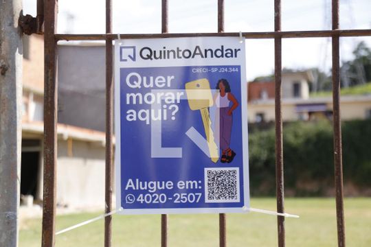 Plaquinha de casa à venda com 1 quarto, 55m² em Jardim Mangalot, São Paulo