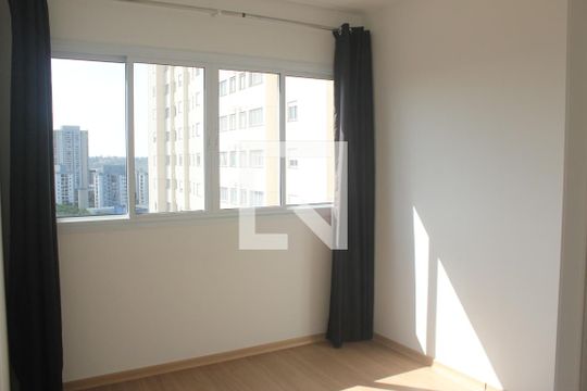Apartamento para alugar com 1 quarto, 27m² em Socorro, São Paulo