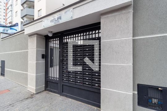 Fachada de kitnet/studio para alugar com 1 quarto, 28m² em Penha de França, São Paulo
