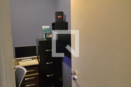 Escritório de casa à venda com 3 quartos, 370m² em Morumbi, São Paulo