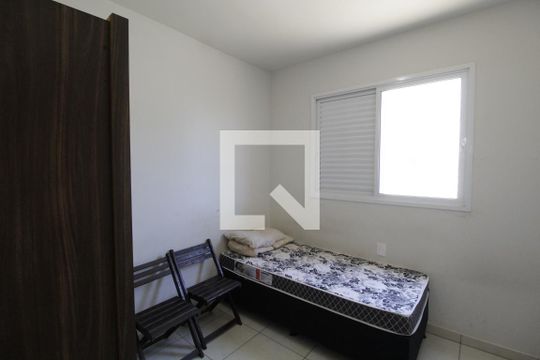 Quarto 1 de apartamento para alugar com 3 quartos, 90m² em Alto Umuarama, Uberlândia