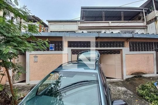 Fachada de casa para alugar com 2 quartos, 80m² em Penha Circular, Rio de Janeiro