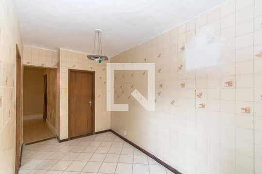 Copa de casa para alugar com 2 quartos, 80m² em Penha Circular, Rio de Janeiro