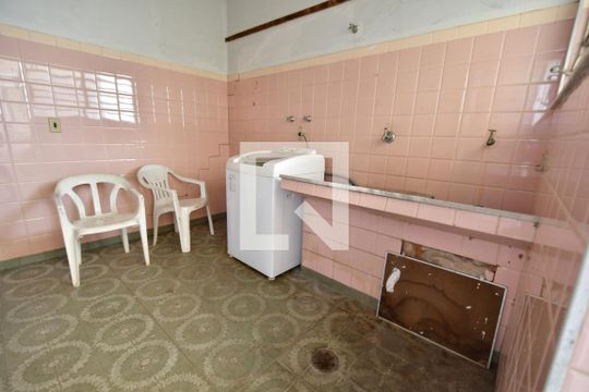 Área de Serviço de casa à venda com 3 quartos, 214m² em Vila Industrial (campinas), Campinas