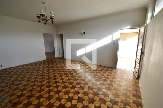 Casa à venda com 3 quartos, 214m² em Vila Industrial (campinas), Campinas