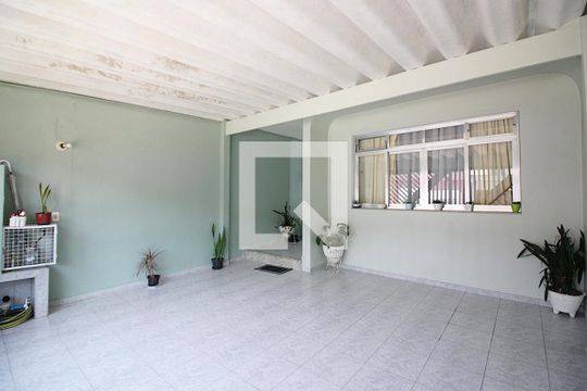 Garagem de casa à venda com 3 quartos, 146m² em Cj Hab Sao Fernando, São Bernardo do Campo