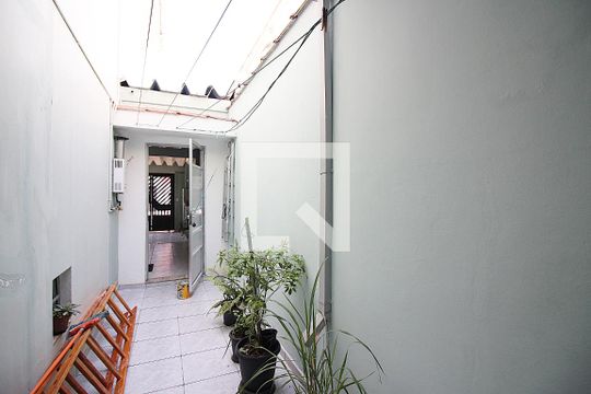 Corredor de casa à venda com 3 quartos, 146m² em Cj Hab Sao Fernando, São Bernardo do Campo