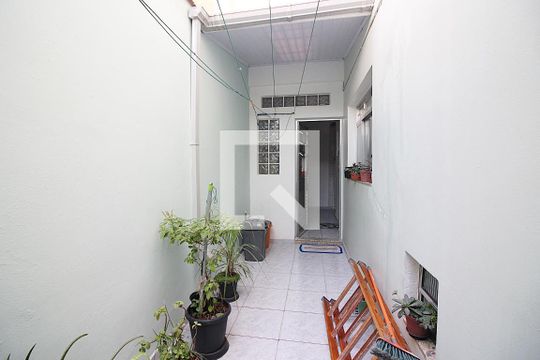 Corredor de casa à venda com 3 quartos, 146m² em Cj Hab Sao Fernando, São Bernardo do Campo