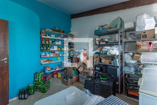 Quarto de Serviço de casa à venda com 3 quartos, 294m² em Alípio de Melo, Belo Horizonte