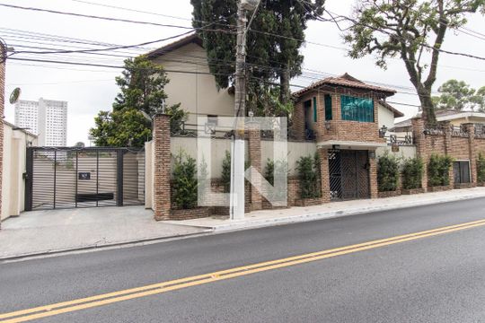 Fachada do Condomínio de casa de condomínio à venda com 3 quartos, 140m² em Jardim Peri, São Paulo