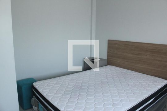 Sala/Cozinha de kitnet/studio para alugar com 1 quarto, 18m² em Vila Socorro, São Paulo