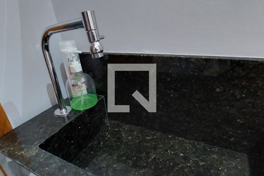 Lavabo de casa à venda com 3 quartos, 120m² em Vila Alpina, São Paulo