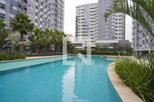 Área comum - Piscina de apartamento à venda com 3 quartos, 81m² em São Sebastião, Porto Alegre