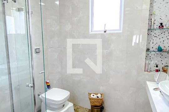 Banheiro de casa à venda com 4 quartos, 140m² em Vila Mariana, São Paulo