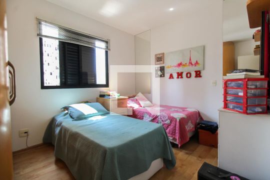 Suíte de apartamento à venda com 3 quartos, 90m² em Vila Regente Feijó, São Paulo