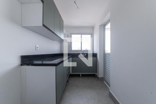 Cozinha de apartamento à venda com 2 quartos, 64m² em Parque das Nações, Santo André