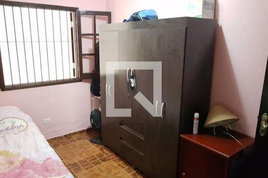 Casa à venda com 6 quartos, 220m² em Ferreira, São Paulo