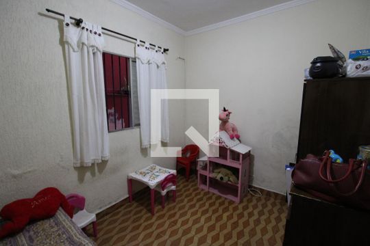 Quarto 2 de casa à venda com 4 quartos, 200m² em Vila Constança, São Paulo