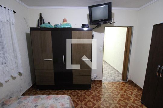 Quarto 1 de casa à venda com 4 quartos, 200m² em Vila Constança, São Paulo