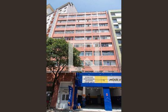 Fachada de apartamento para alugar com 1 quarto, 40m² em Liberdade, São Paulo