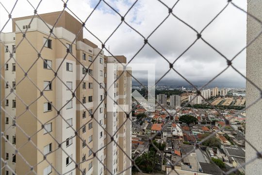 Vista do Quarto 1 de apartamento para alugar com 2 quartos, 42m² em Jardim Santa Emília, São Paulo