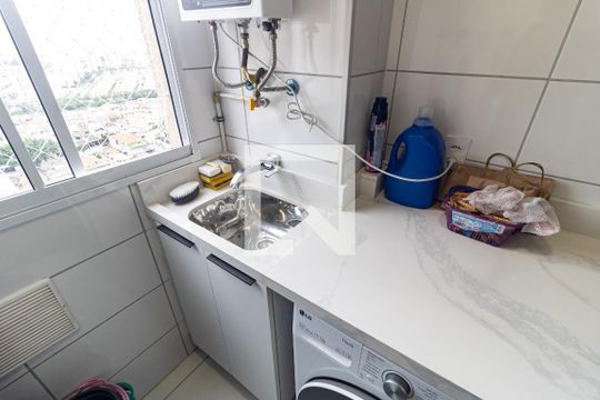 Lavanderia de apartamento para alugar com 2 quartos, 42m² em Jardim Santa Emília, São Paulo